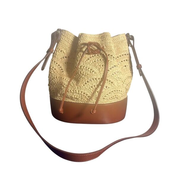 Sézane Alma Raffia & Leather Bucket Bag Crossbody Purse Brown Tan
Sezane - Picture 1 of 15